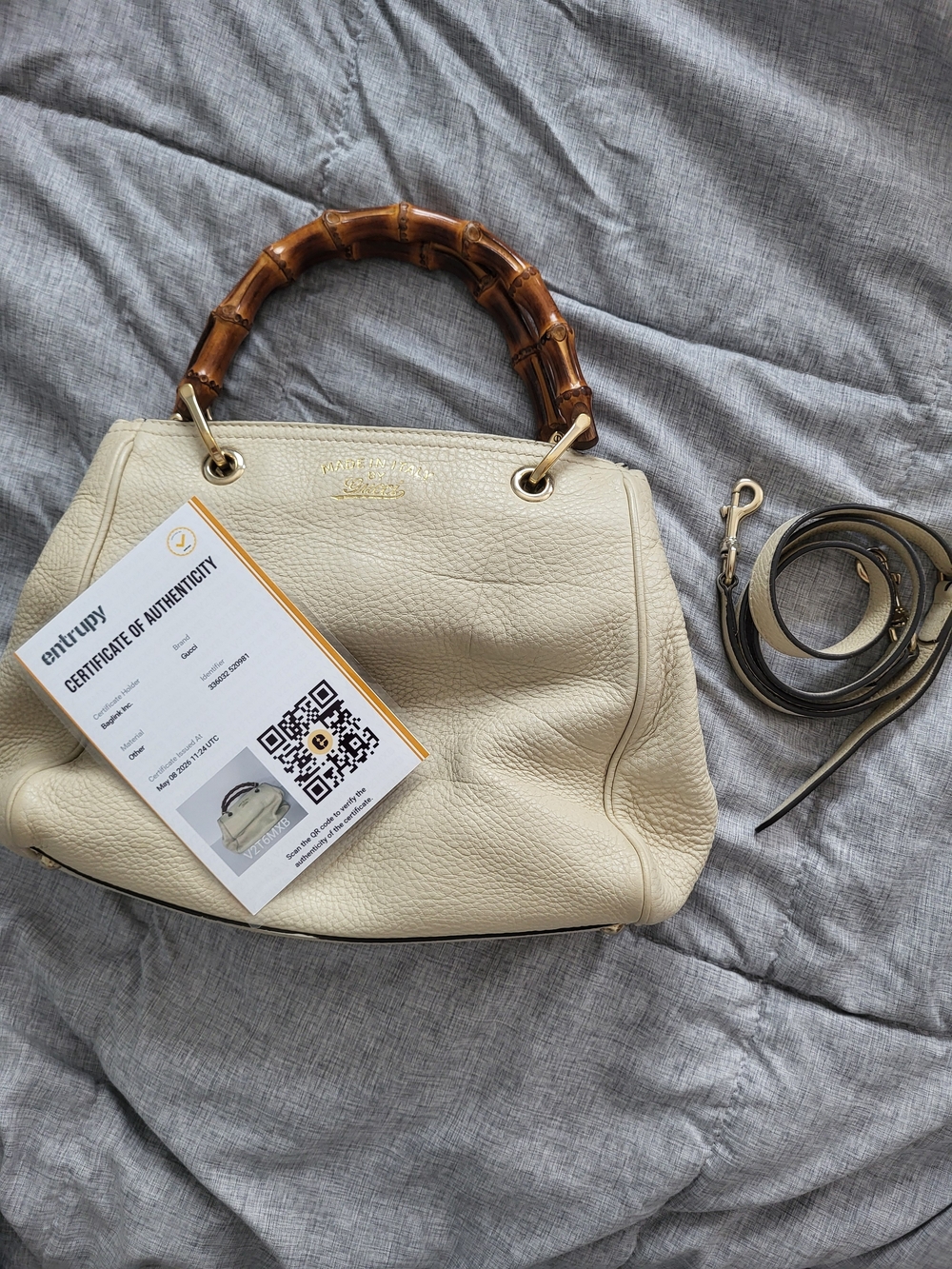 Gucci Cream Leather Bamboo-Handle Women’s Handbag